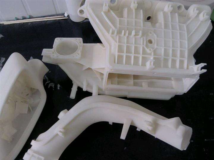 大尺寸白色尼龍3D打印